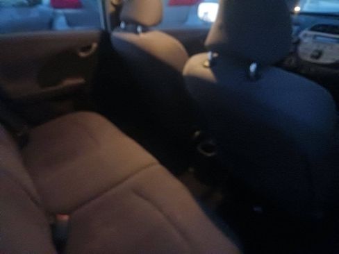 Used 2010 Honda Fit image 16