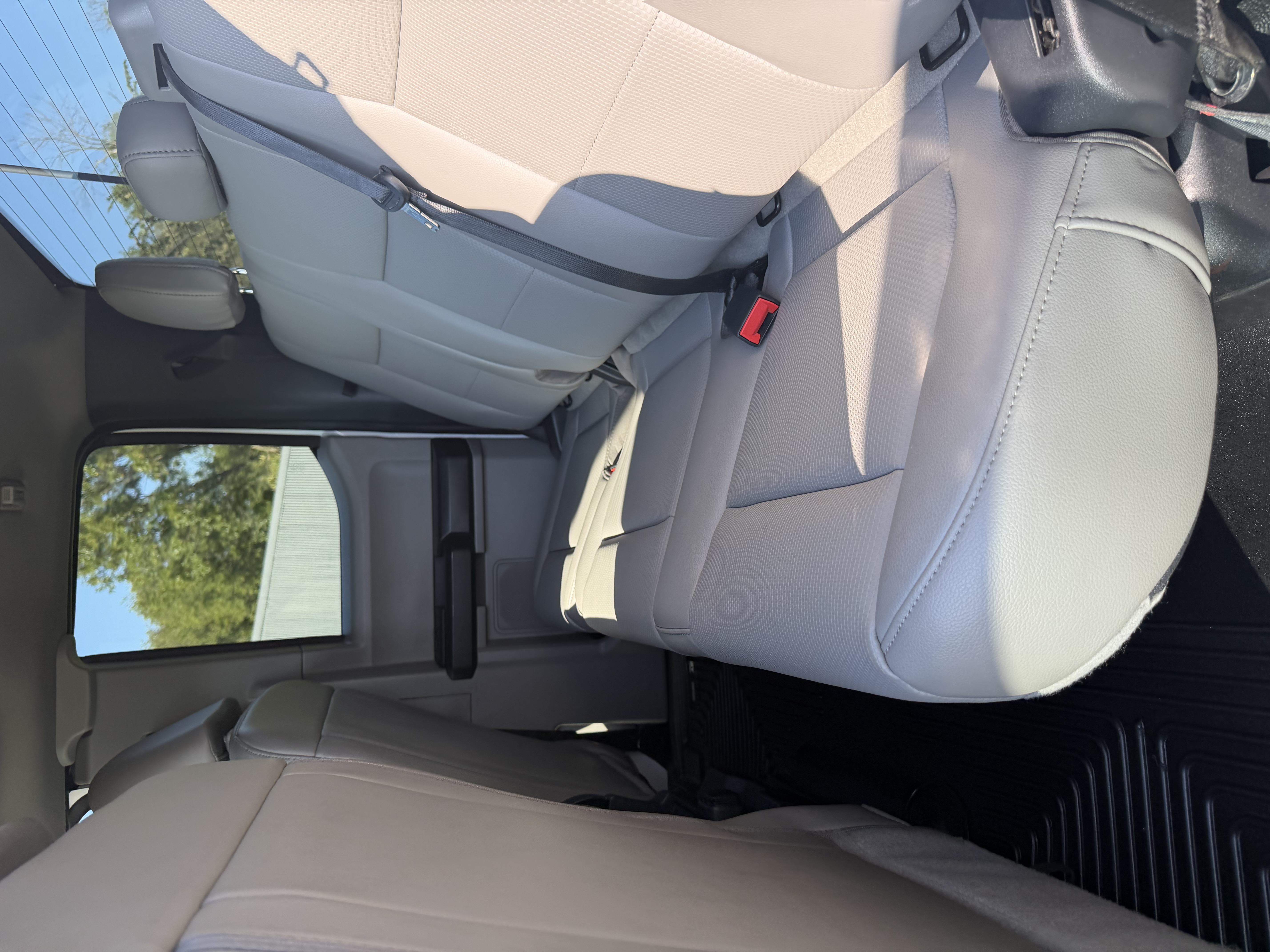 Used 2022 Ford F250 4x4 SuperCab Super Duty image 13