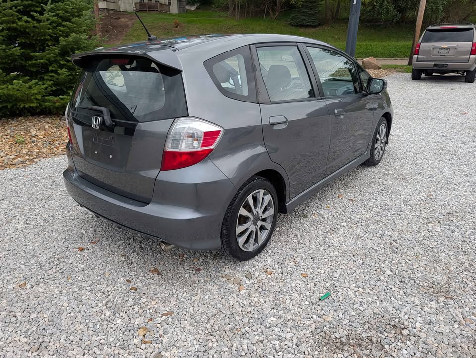 Used 2013 Honda Fit Sport image 6
