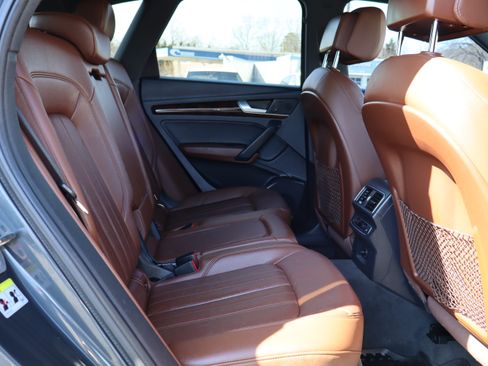 Used 2018 Audi Q5 2.0T Premium Plus image 14
