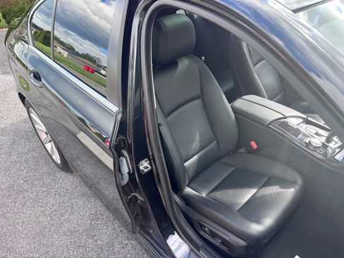Used 2015 BMW 535i xDrive image 17
