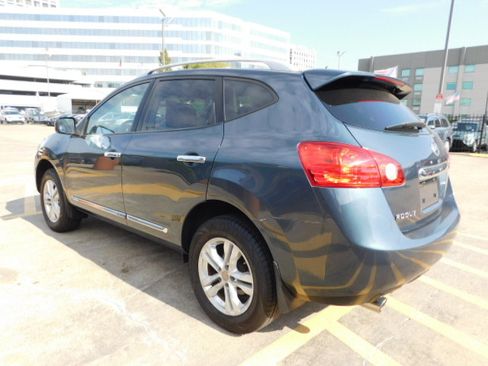 Used 2013 Nissan Rogue SV image 6