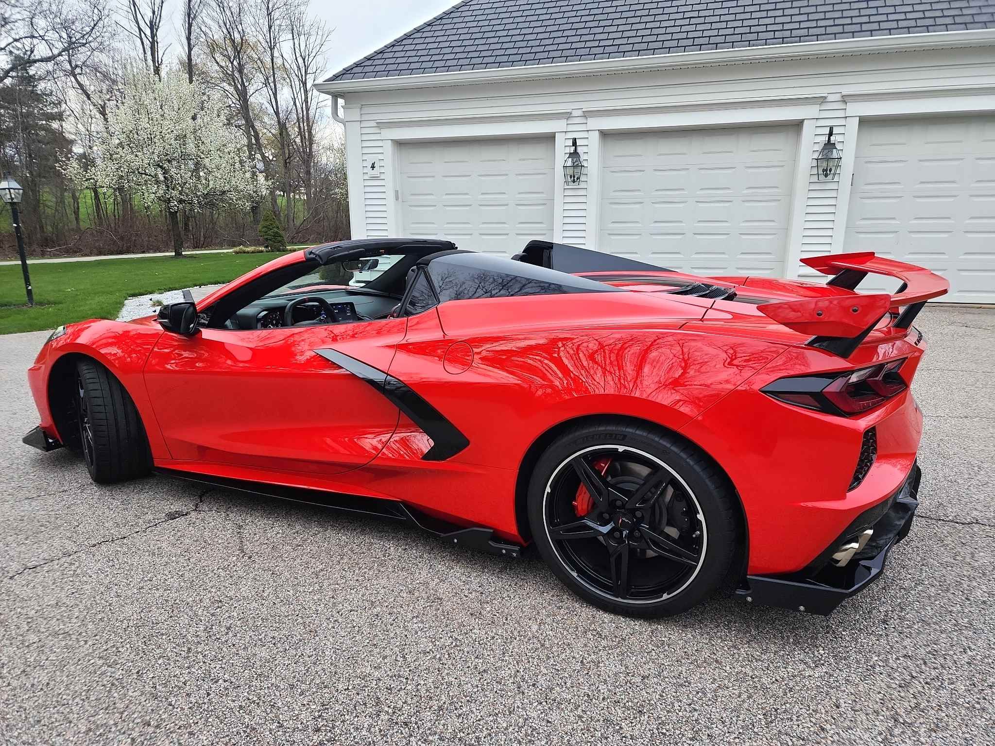 Used 2021 Chevrolet Corvette Stingray 3LT RWD image 8