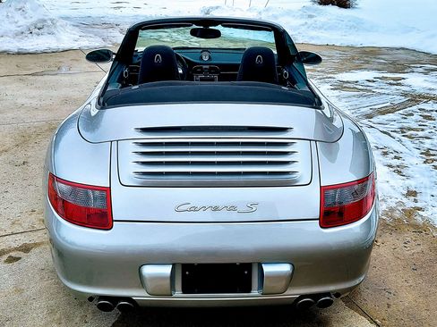 Used 2007 Porsche 911 Carrera S Cabriolet RWD image 36
