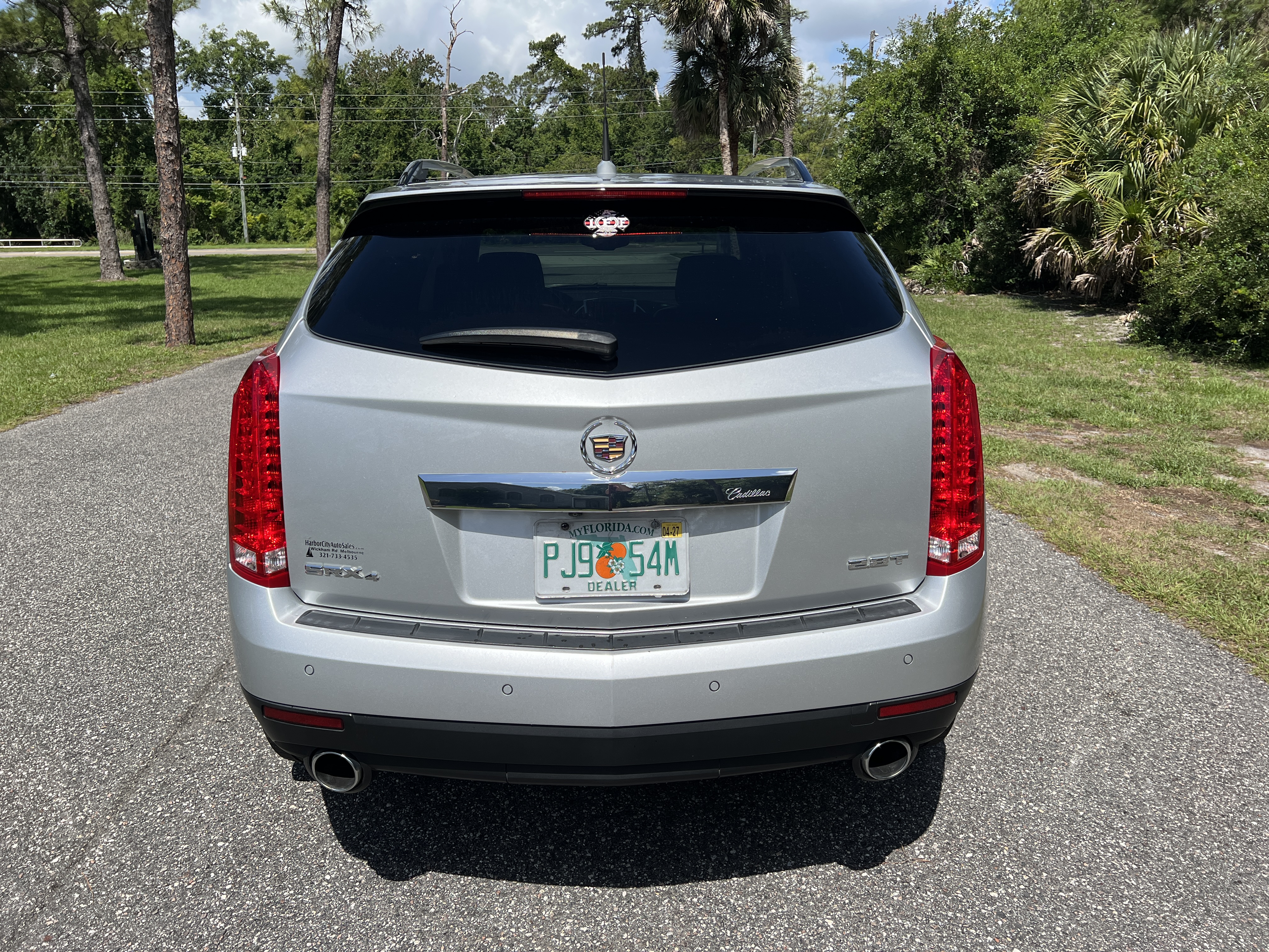 Used 2010 Cadillac SRX AWD Performance image 4
