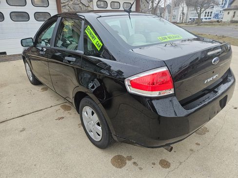 Used 2009 Ford Focus S image 4