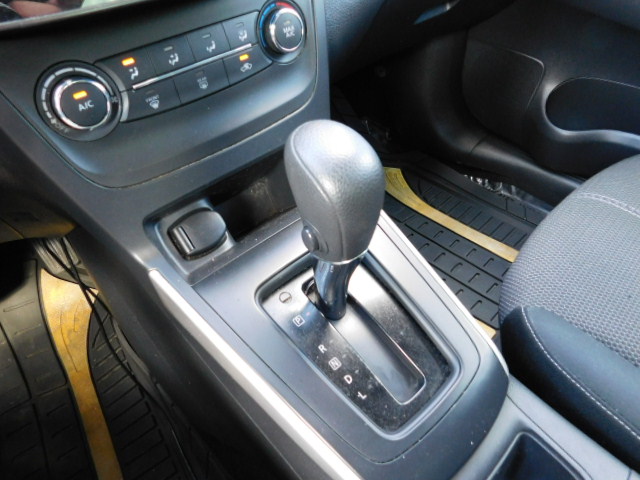 Used 2018 Nissan Sentra S FWD image 17