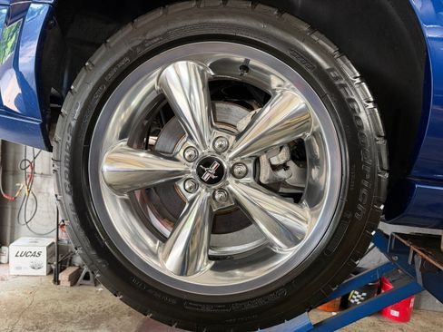 Used 2006 Ford Mustang GT Premium RWD image 36