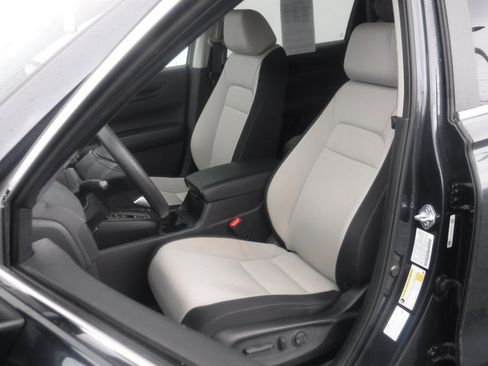 Used 2023 Honda CR-V EX image 14