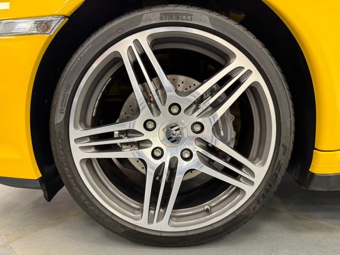 Used 2008 Porsche 911 Carrera 4 image 15