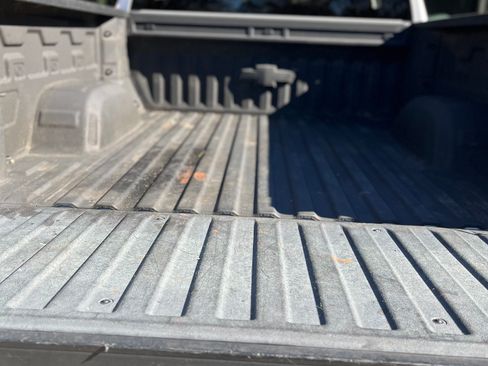 Used 2019 Chevrolet Silverado 1500 RST image 11