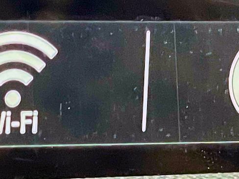 Used 2021 Chevrolet Silverado 1500 LT image 18