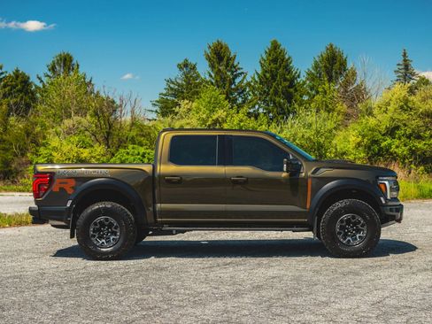 Used 2026 Ford F150 4x4 Crew Cab Raptor R image 10