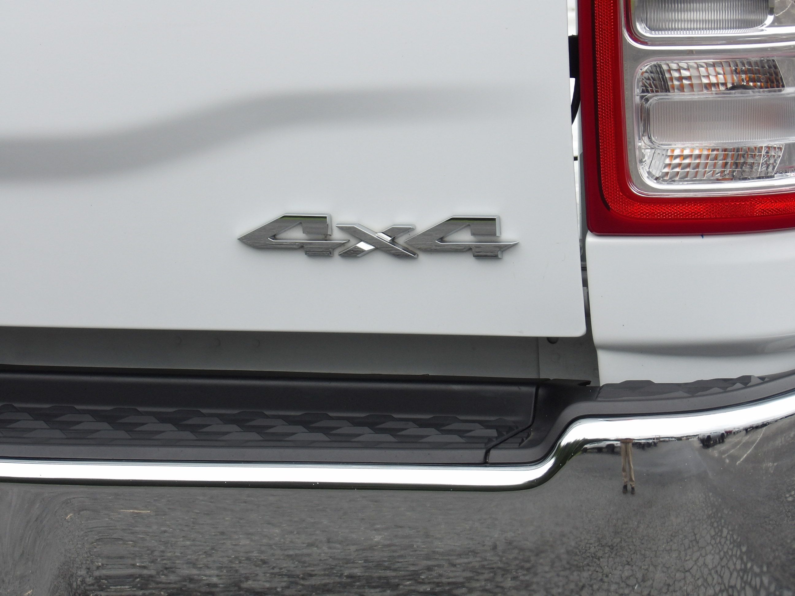Used 2024 RAM 2500 4x4 Crew Cab Tradesman image 13