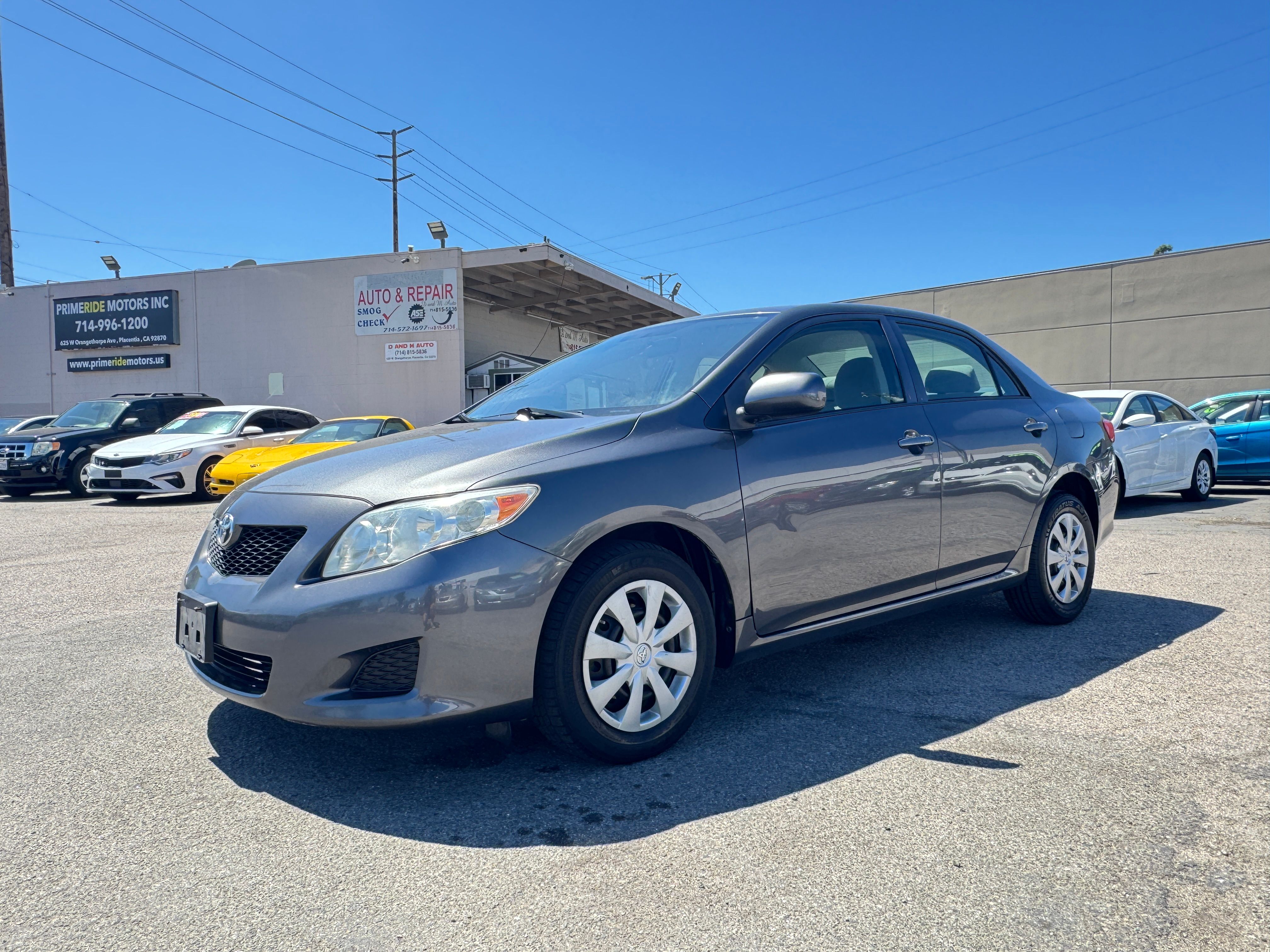 Used 2009 Toyota Corolla LE FWD image 3