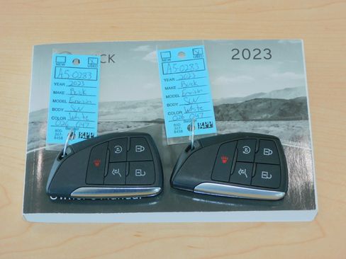 Used 2023 Buick Envision FWD Essence image 36