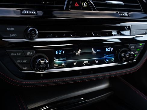 Used 2022 BMW M5 CS AWD/4WD image 36