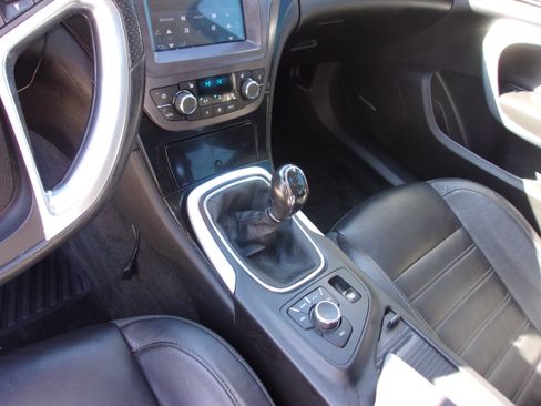 Used 2012 Buick Regal GS image 10