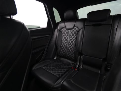 Used 2018 Audi SQ5 Prestige image 40