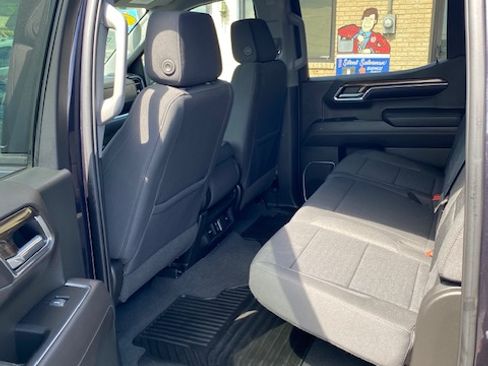 Used 2022 Chevrolet Silverado 1500 LT image 16