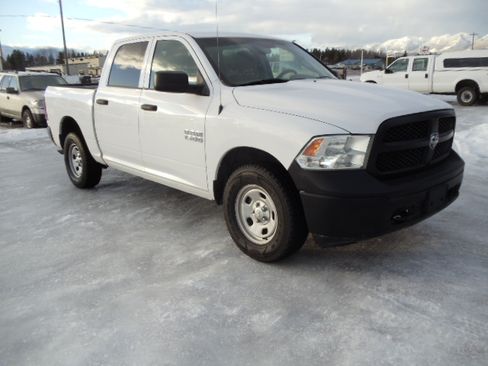 Used 2014 RAM 1500 Tradesman image 1