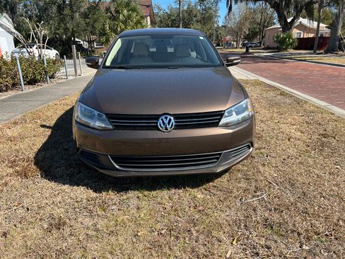 Used 2013 Volkswagen Jetta SE Sedan FWD image 7