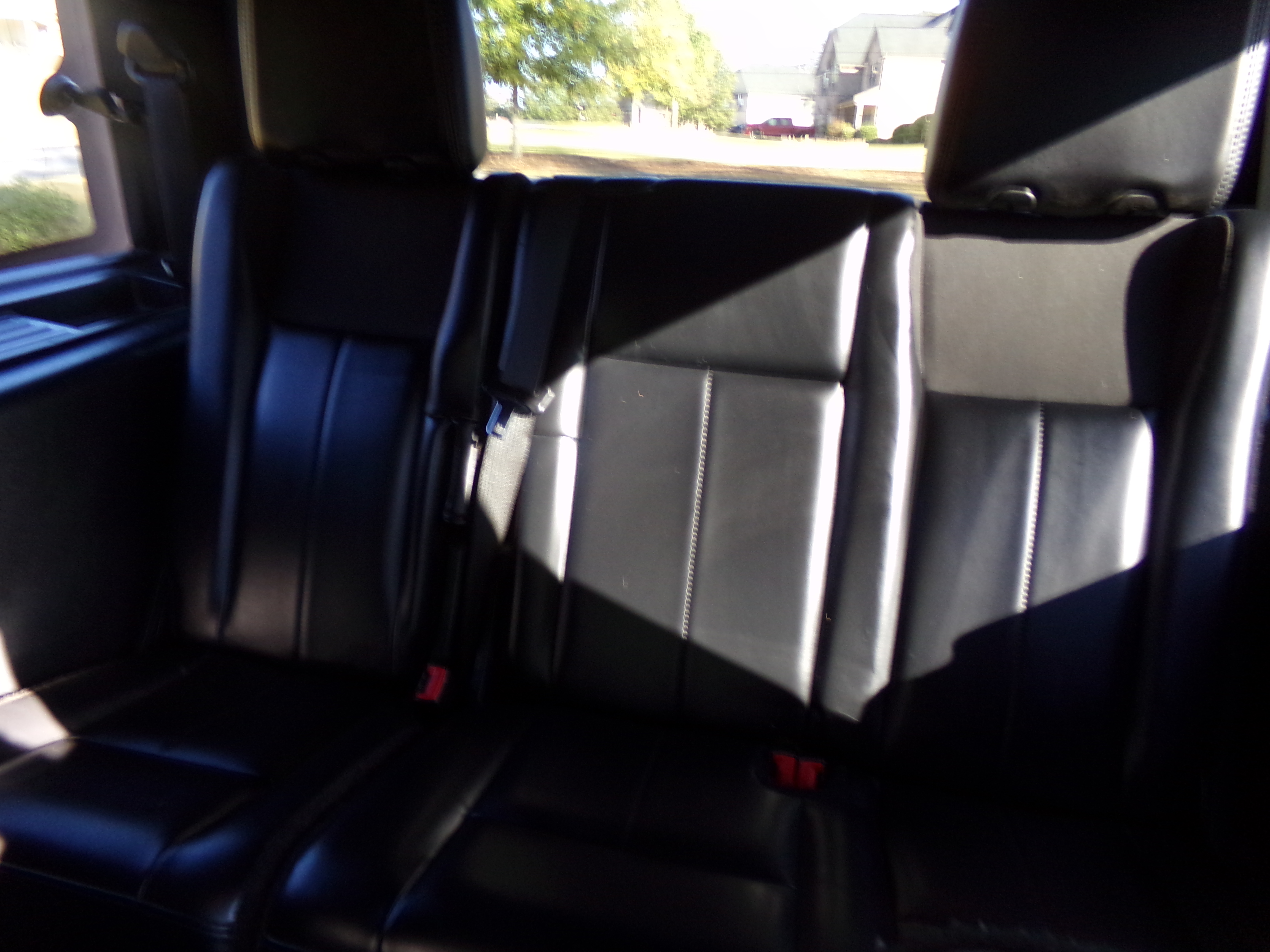 Used 2015 Ford Expedition Platinum AWD/4WD image 16