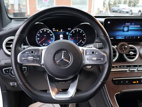 Used 2022 Mercedes-Benz GLC 300 image 21