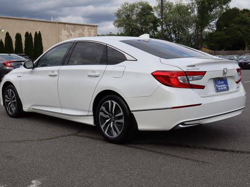 Used 2018 Honda Accord EX-L Hybrid image 6