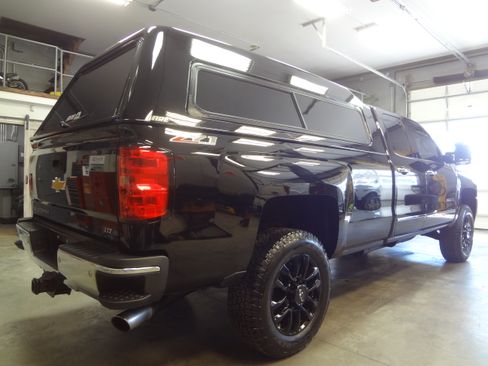 Used 2015 Chevrolet Silverado 2500 LTZ image 9