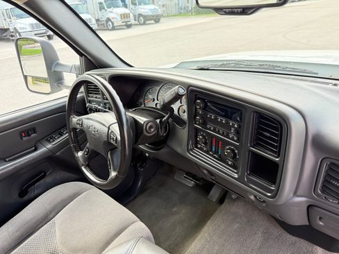 Used 2007 Chevrolet Silverado 3500 4x4 Crew Cab image 75