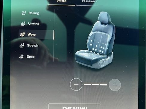 Used 2024 Lucid Air Touring AWD image 27