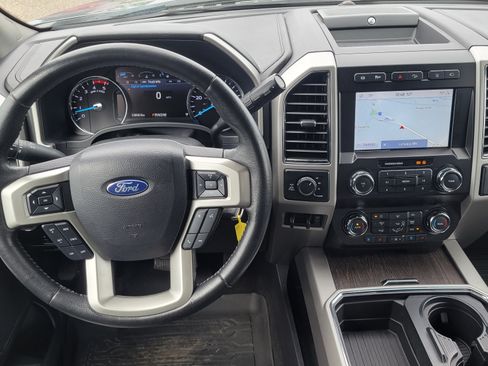 Used 2020 Ford F250 Lariat image 12