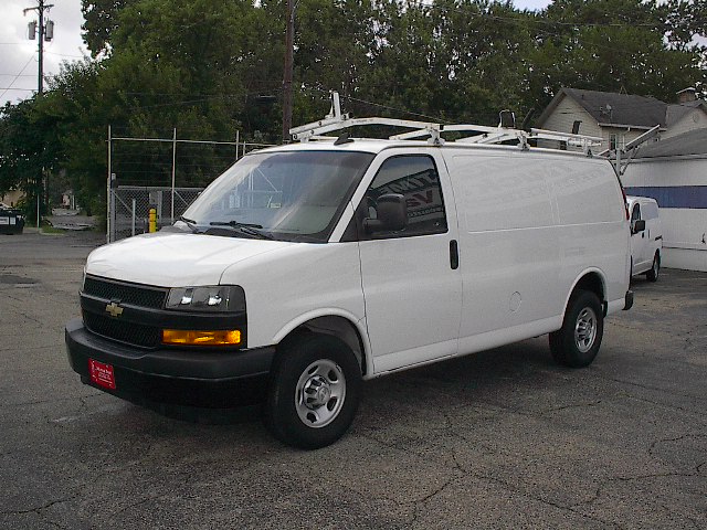 Used 2020 Chevrolet Express 3500 UNAVAIL RWD image 8