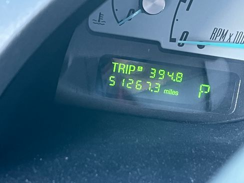 Used 2002 Ford Thunderbird image 23