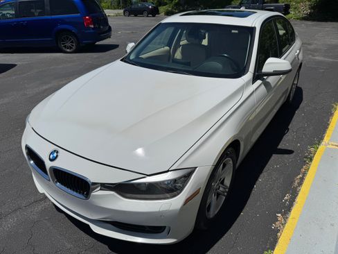 Used 2015 BMW 328i xDrive Sedan AWD/4WD image 3