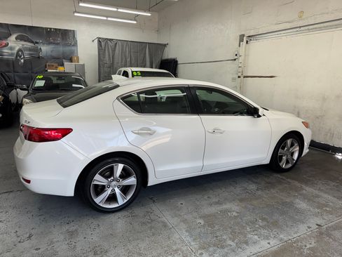 Used 2014 Acura ILX UNAVAIL FWD image 8
