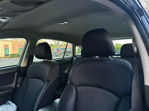 Used 2013 Subaru Impreza 2.0i Sport Premium image 27