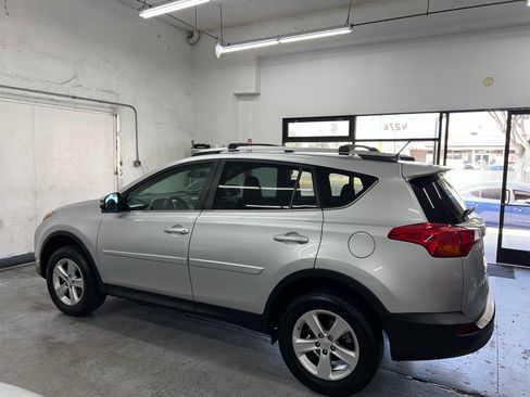 Used 2014 Toyota RAV4 XLE image 3