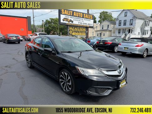 Used 2018 Acura ILX w/ Special Edition Package FWD image 1