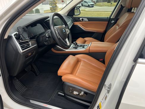 Used 2022 BMW X7 xDrive40i image 5