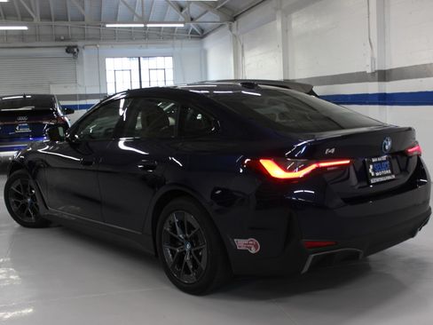 Used 2023 BMW i4 eDrive35 image 13