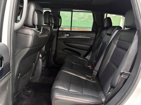 Used 2019 Jeep Grand Cherokee 4WD Trailhawk image 13