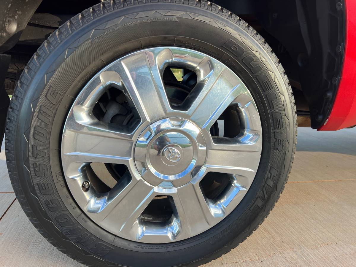 Used 2017 Toyota Tundra 1794 Edition AWD/4WD image 9