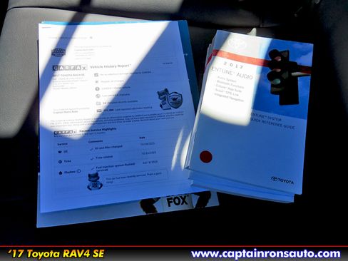 Used 2017 Toyota RAV4 SE image 19