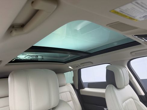 Used 2020 Land Rover Range Rover Sport HSE image 44