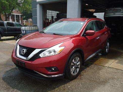 Used 2016 Nissan Murano AWD SV image 2