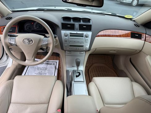 Used 2007 Toyota Solara SLE Convertible FWD image 14