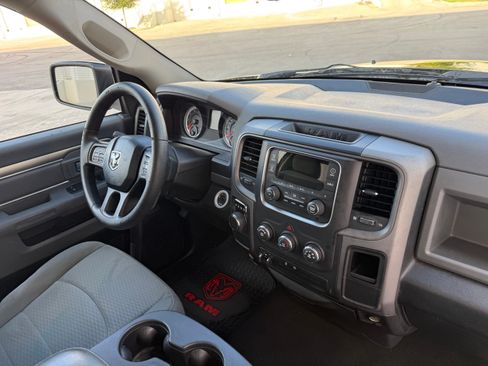 Used 2013 RAM 1500 ST RWD image 75