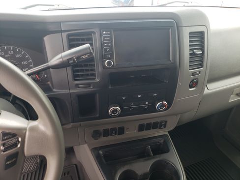 Used 2021 Nissan NV 1500 SV image 17